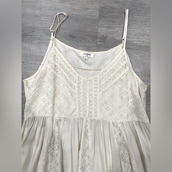 Umgee Women’s Summer Dress in Ivory/Creamy Color sz Medium - Picture 2 of 4